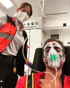 https://a.storyblok.com/f/299519/2320x2900/6bdf466bab/ambulance.jpeg